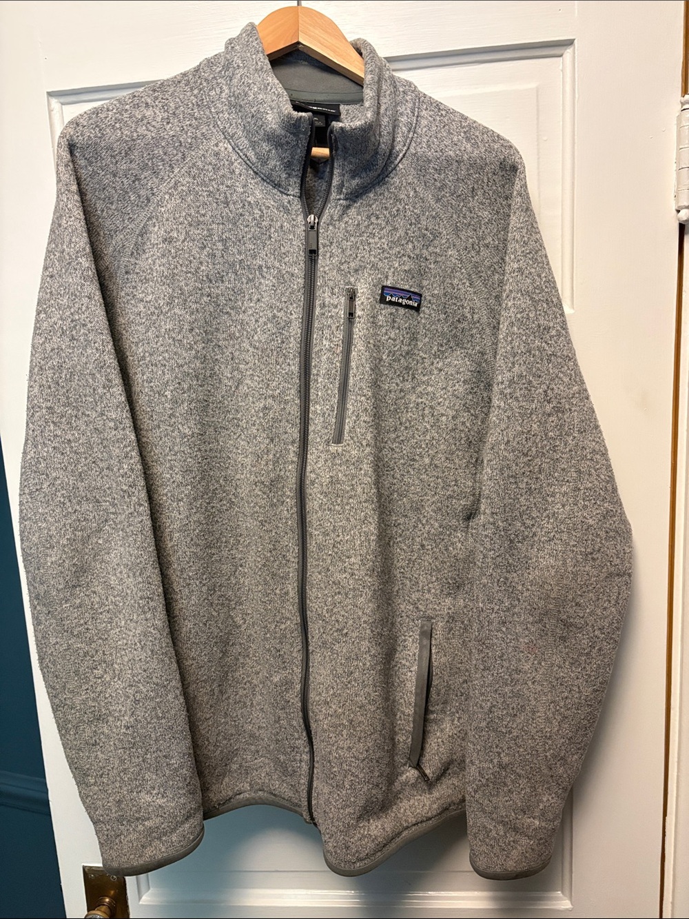 Patagonia Men's Full-Zip Heather Gray Sweater Fleece